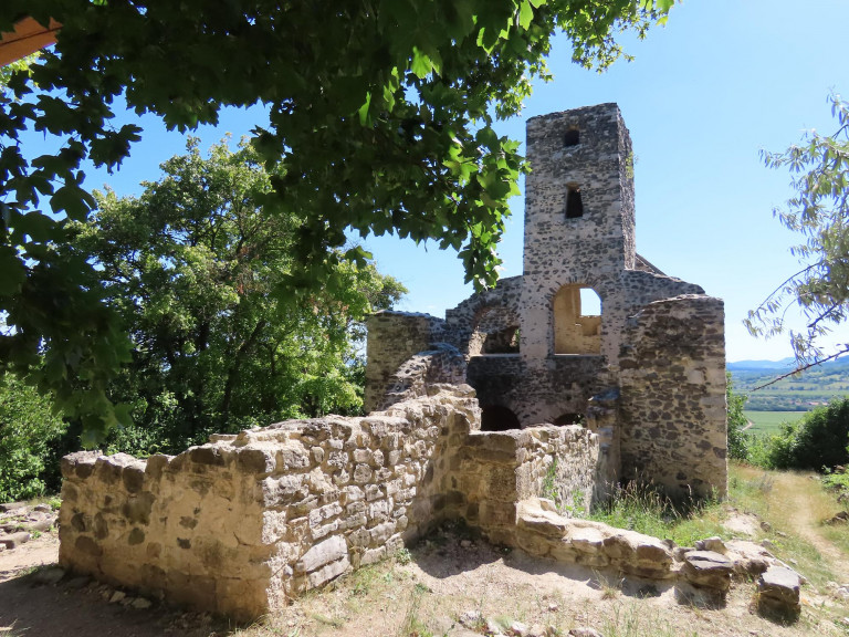 Fedezd fel a Káli-medence 5 legszebb romtemplomát!