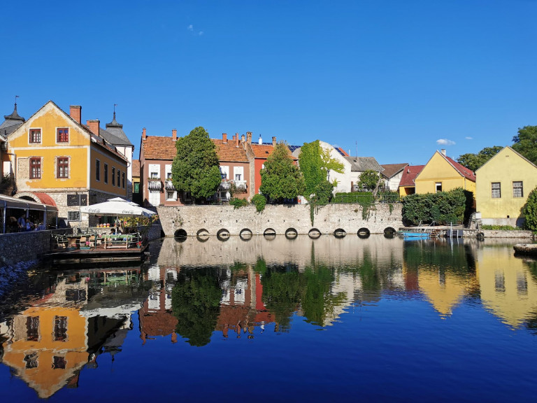 Egy csodahely barlanggal a Balaton mellett: ez Tapolca!