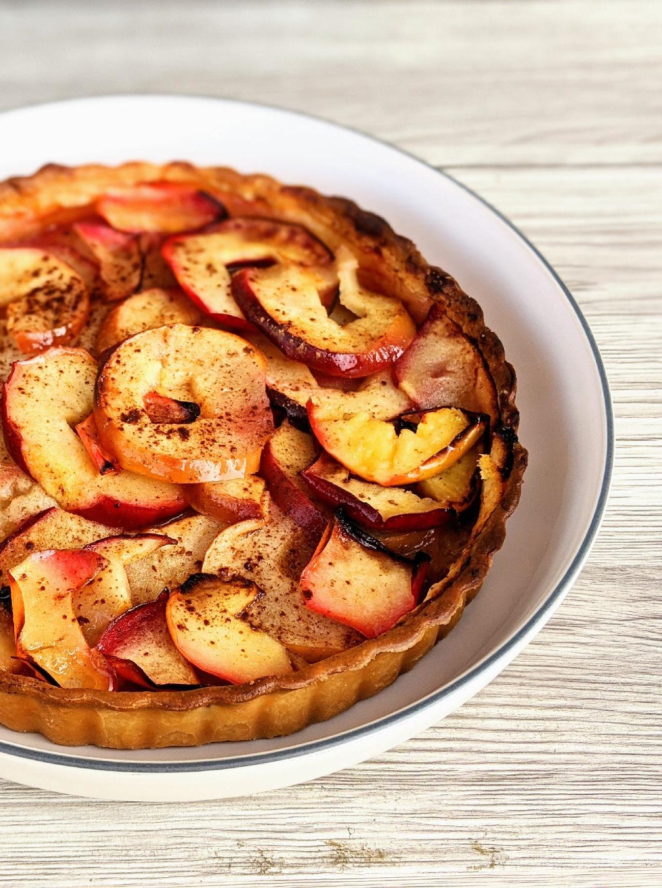 Almás-diós pite cider szósszal
