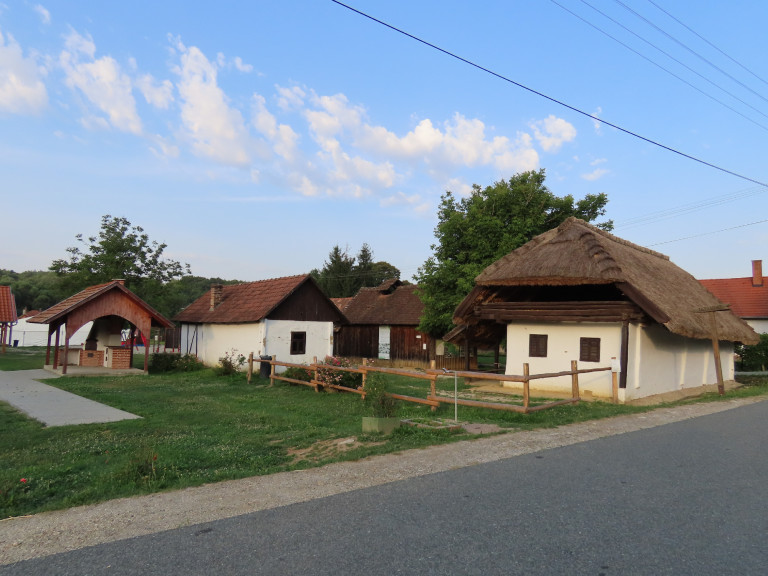 Őrségi barangolások: 5 kirándulóhely, amit gyerekekkel is érdemes felkeresni az ősz folyamán