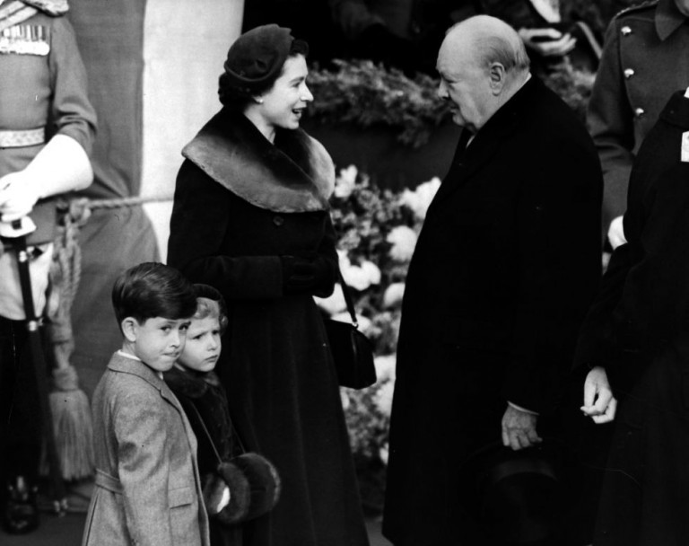 70 év uralkodása képekben: fotóválogatás II. Erzsébetről