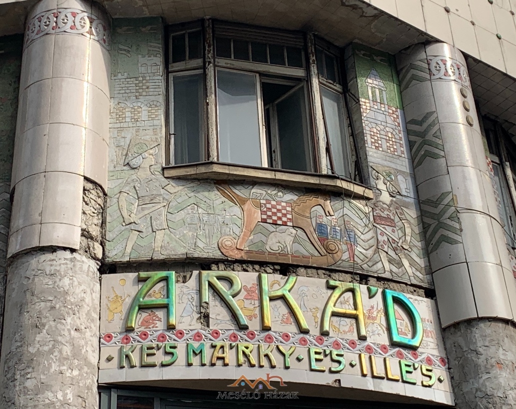 Árkád Bazár: egy tündérpalota öregkora, avagy egy erzsébetvárosi történet