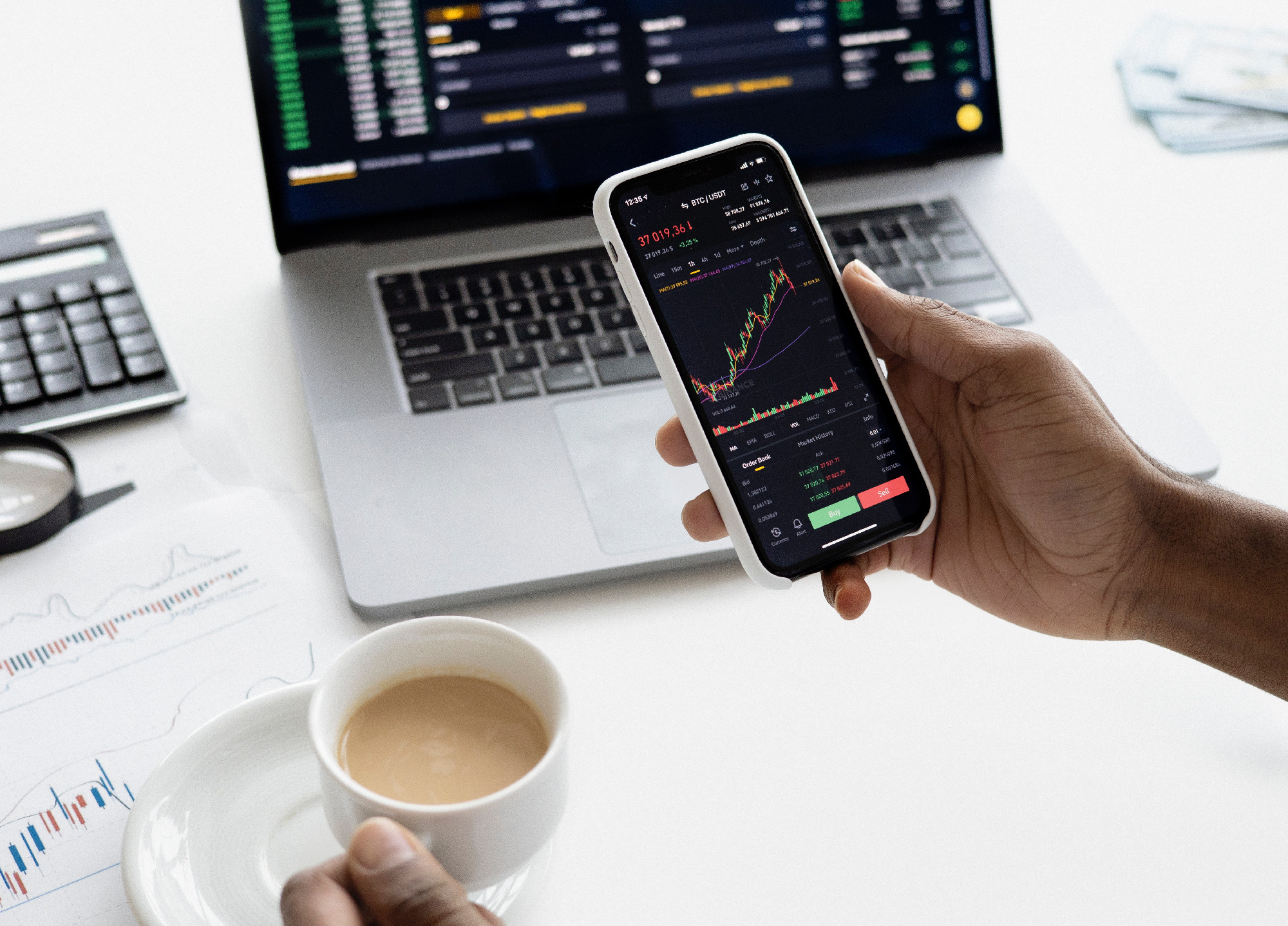 Olcsó és egyszerű, mégsem való mindenkinek – mi is az a fintech bankszámla?