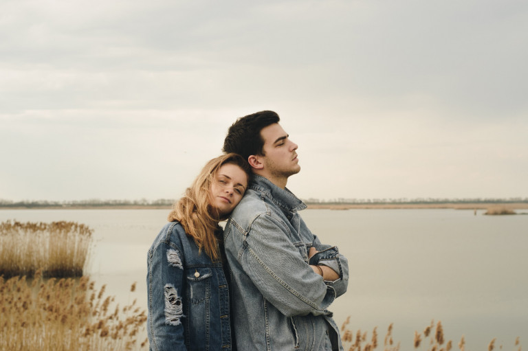 Kicsi belőle szerelmi vallomás, sok viszont a kapcsolat halála lehet – Pszichológust kérdeztünk a féltékenységről