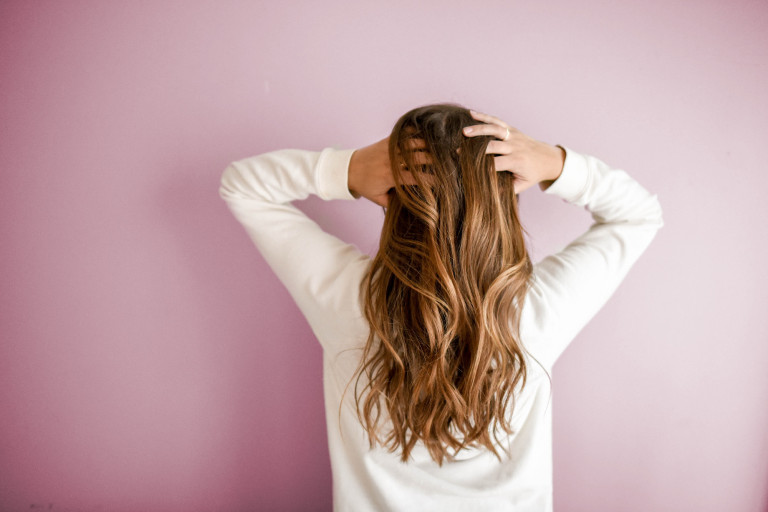Az egészséges haj titkai: hajápolási tippek a profiktól