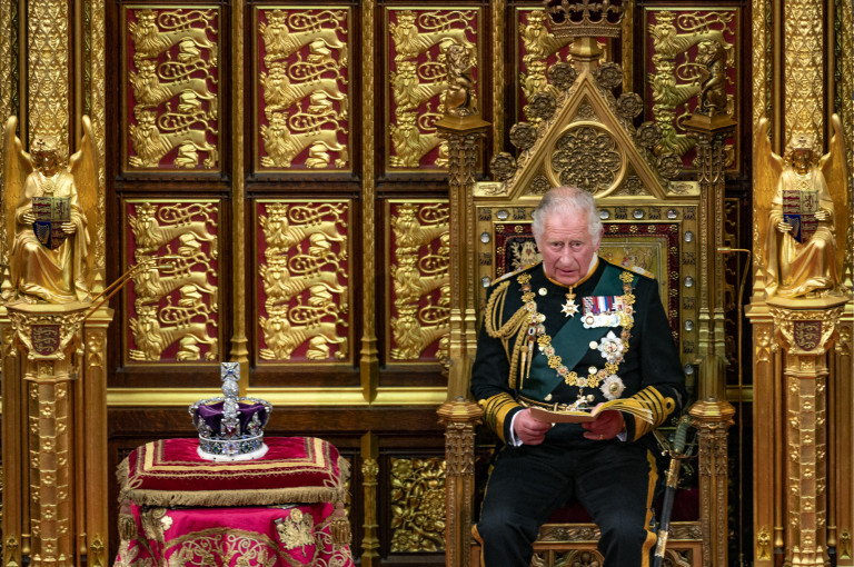 Koronázásra készülve: hagyományok és érdekességek III. Károly király ünnepi ceremóniájáról