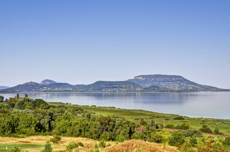 A Balaton: több mint fürdőzés, de még mindig terápia