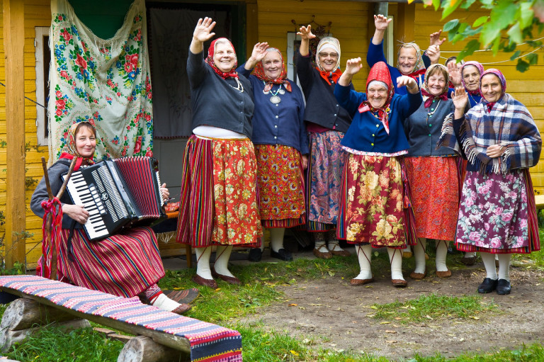 A nők szigete Észtországban: bármit megoldanak férfiak nélkül
