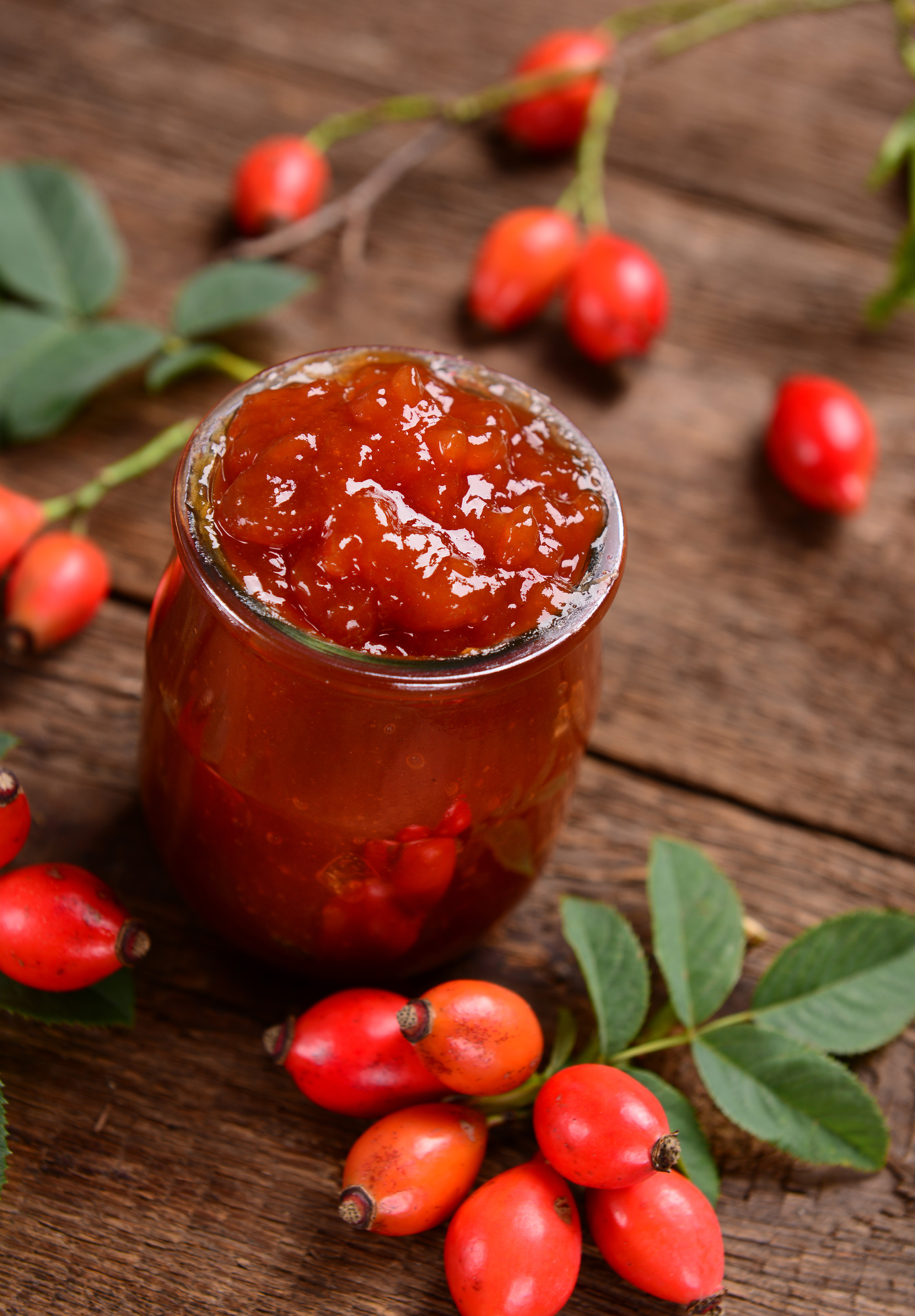 Wild rose fruits jam