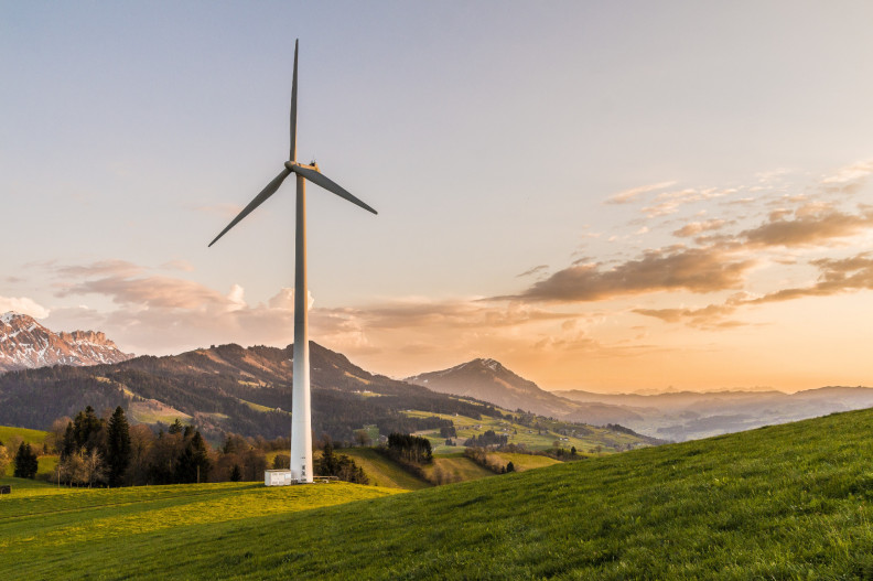 A szélenergia és a gumicukor kapcsolata – az újrahasznosítás lehetőségei