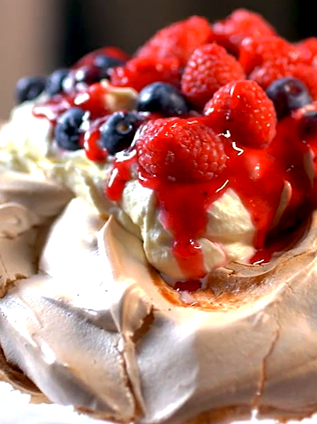 Pavlova torta