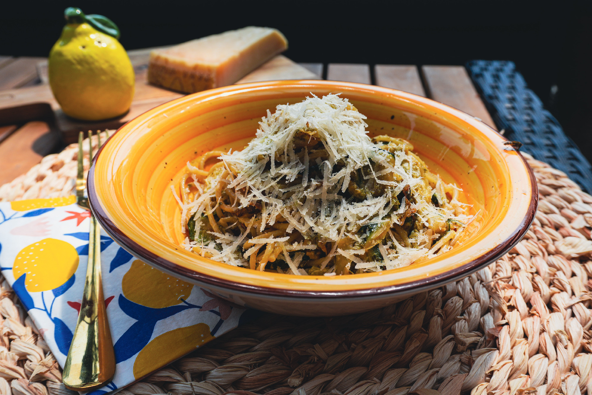 Pestós spagetti grillezett kínai kellel
