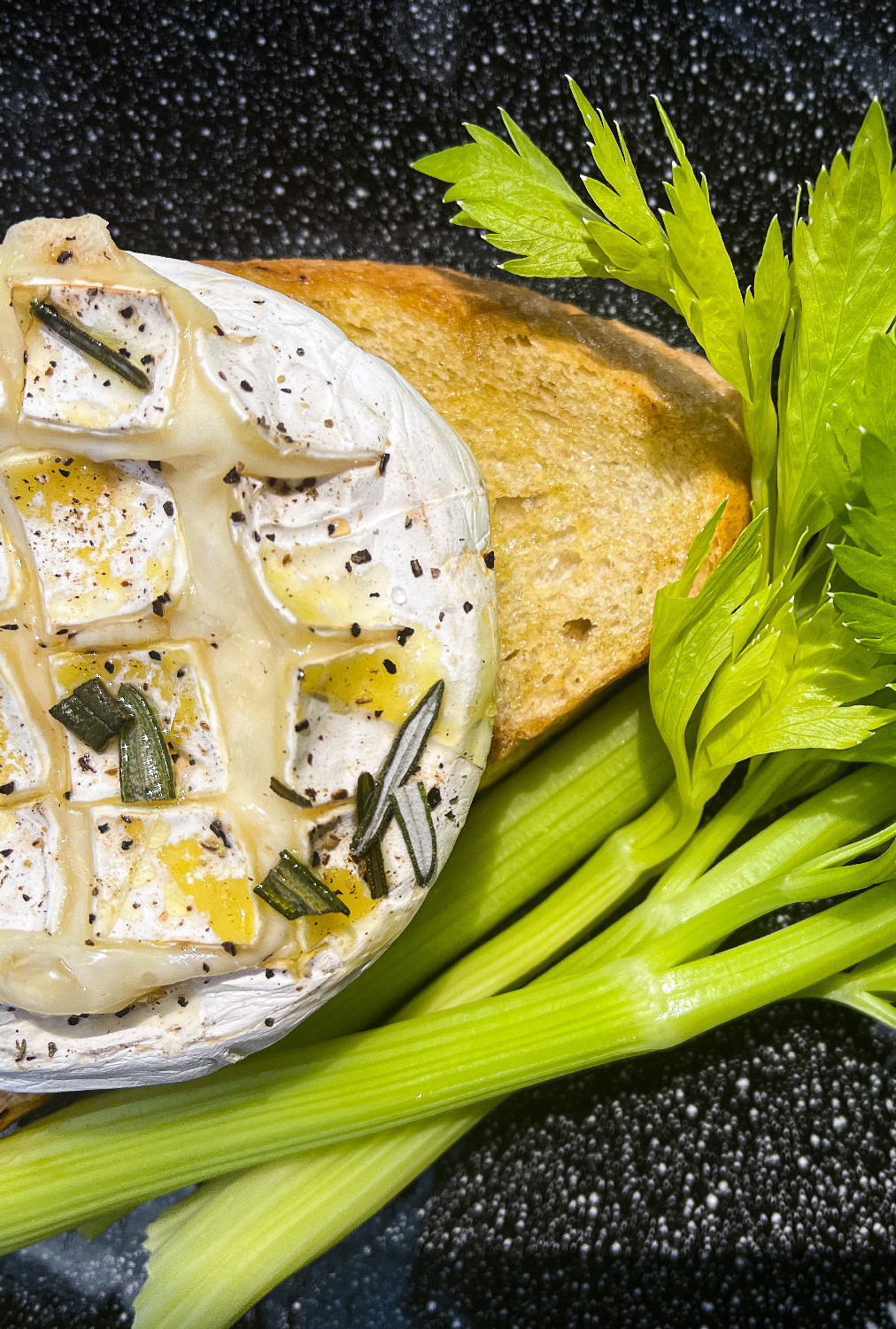 Grillezett camembert
