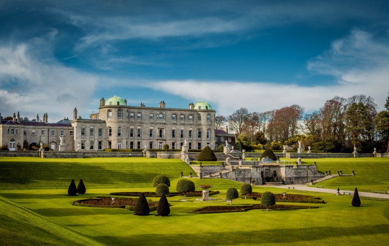 Az írországi Powerscourt Estate, amit még a tűzvész sem tudott elpusztítani