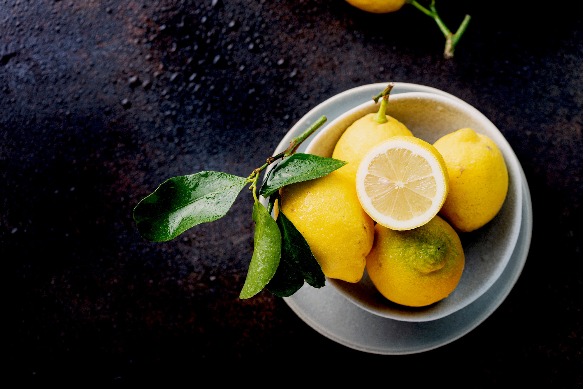 Fresh biological lemons