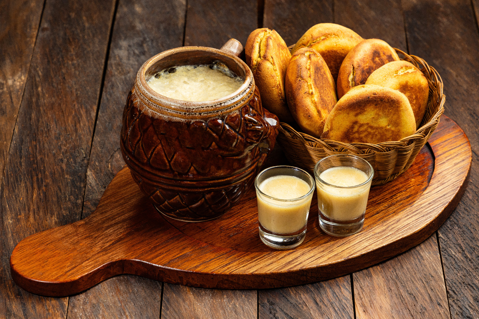 boyacenses arepas and alcoholic chicha drink