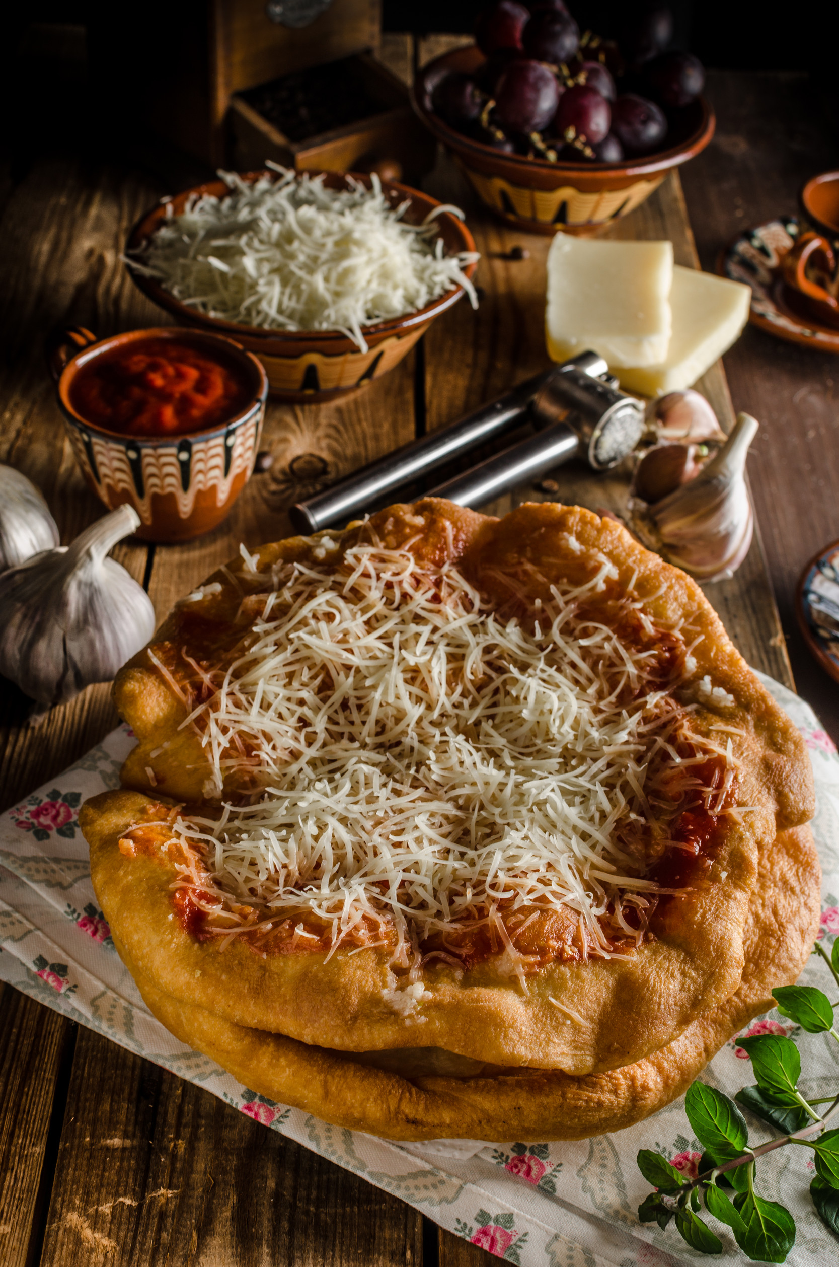 Egy igazi magyar klasszikus: a lángos