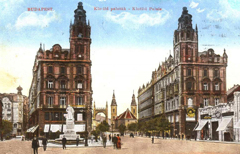 A főhercegi palota, amelyet az alcsúti kertészet virágai díszítenek – a Matild palota titkai