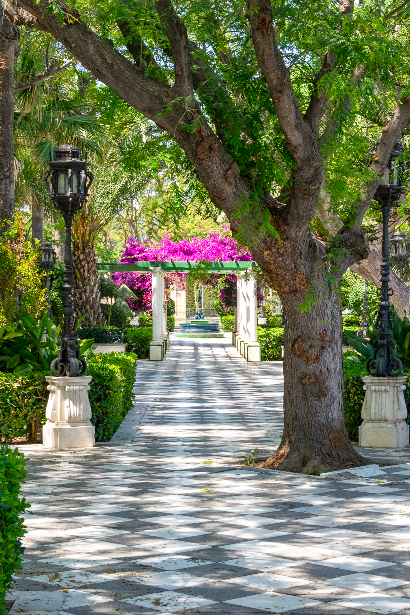 Marbella különlegessége: az Alameda Park