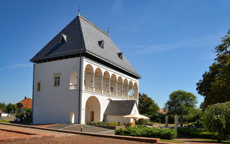 Báthori-kastély és Panoptikum