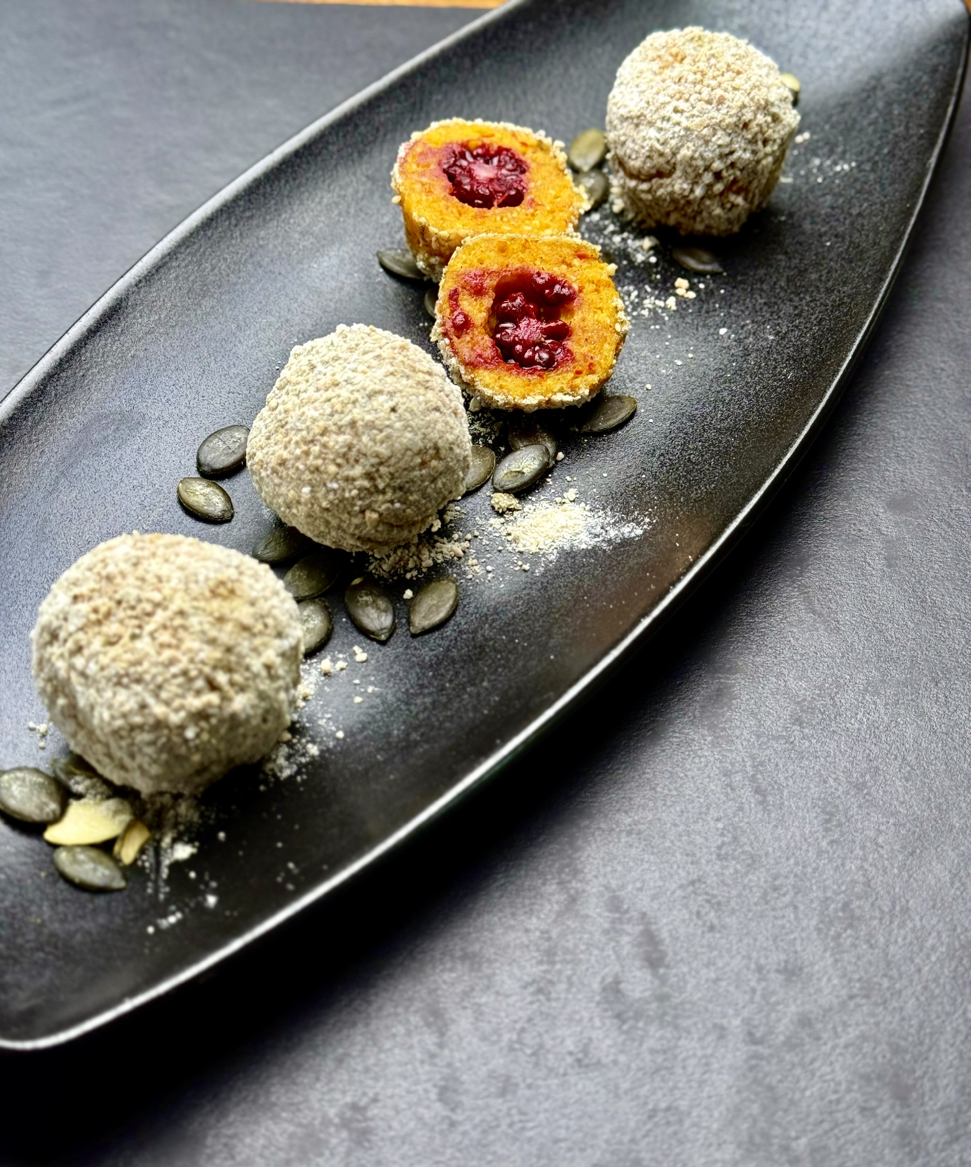 Sütőtökös gyümölcsgombóc