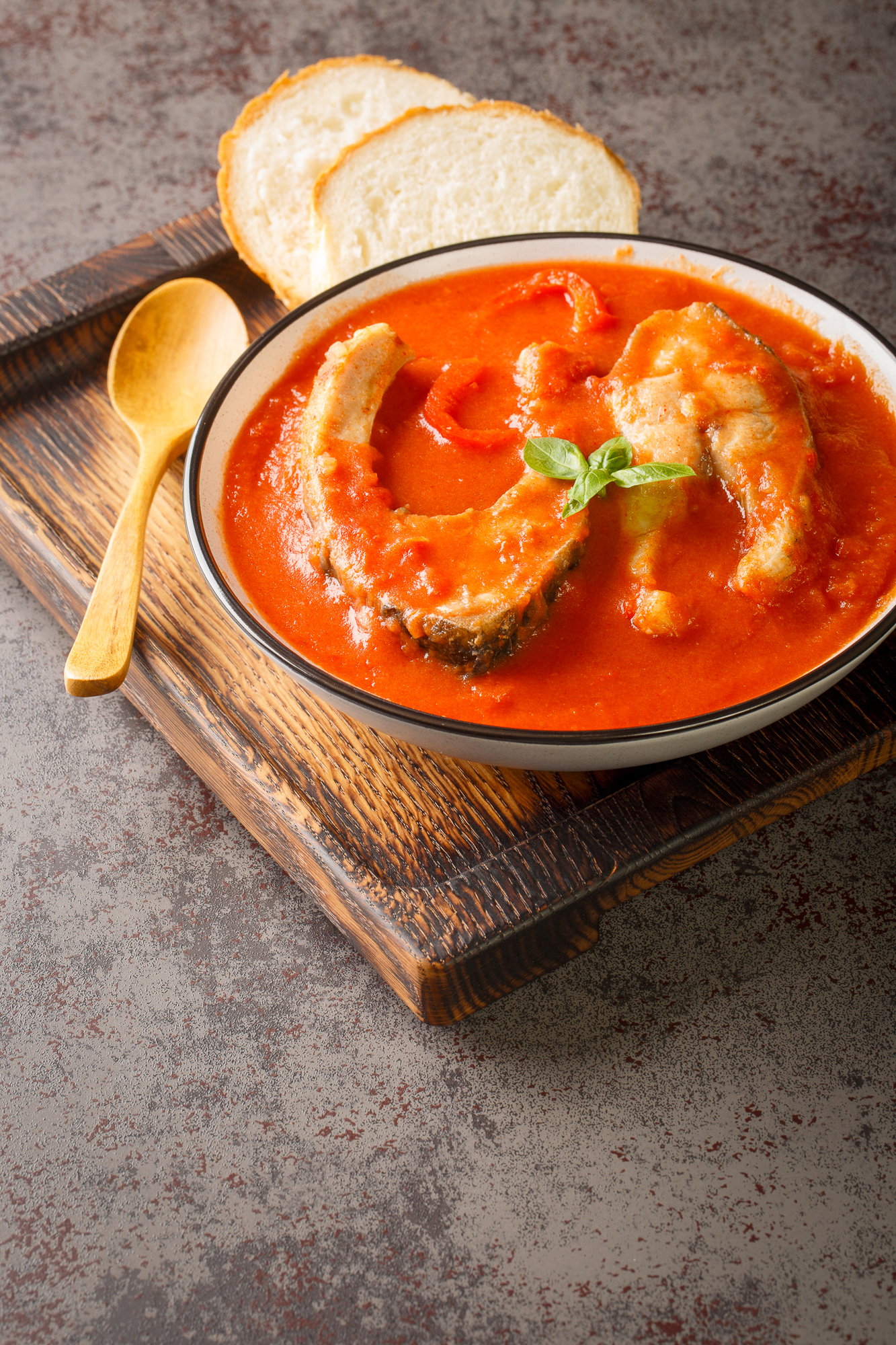 Ahány ház, annyi halászlé