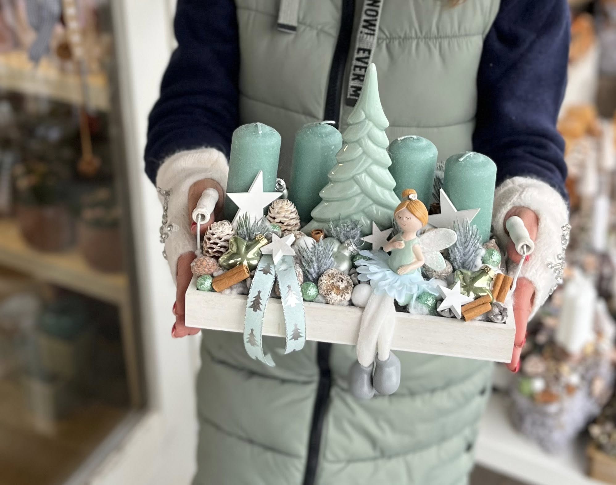 Kerek vagy szögletes: adventi koszorú egykor és ma