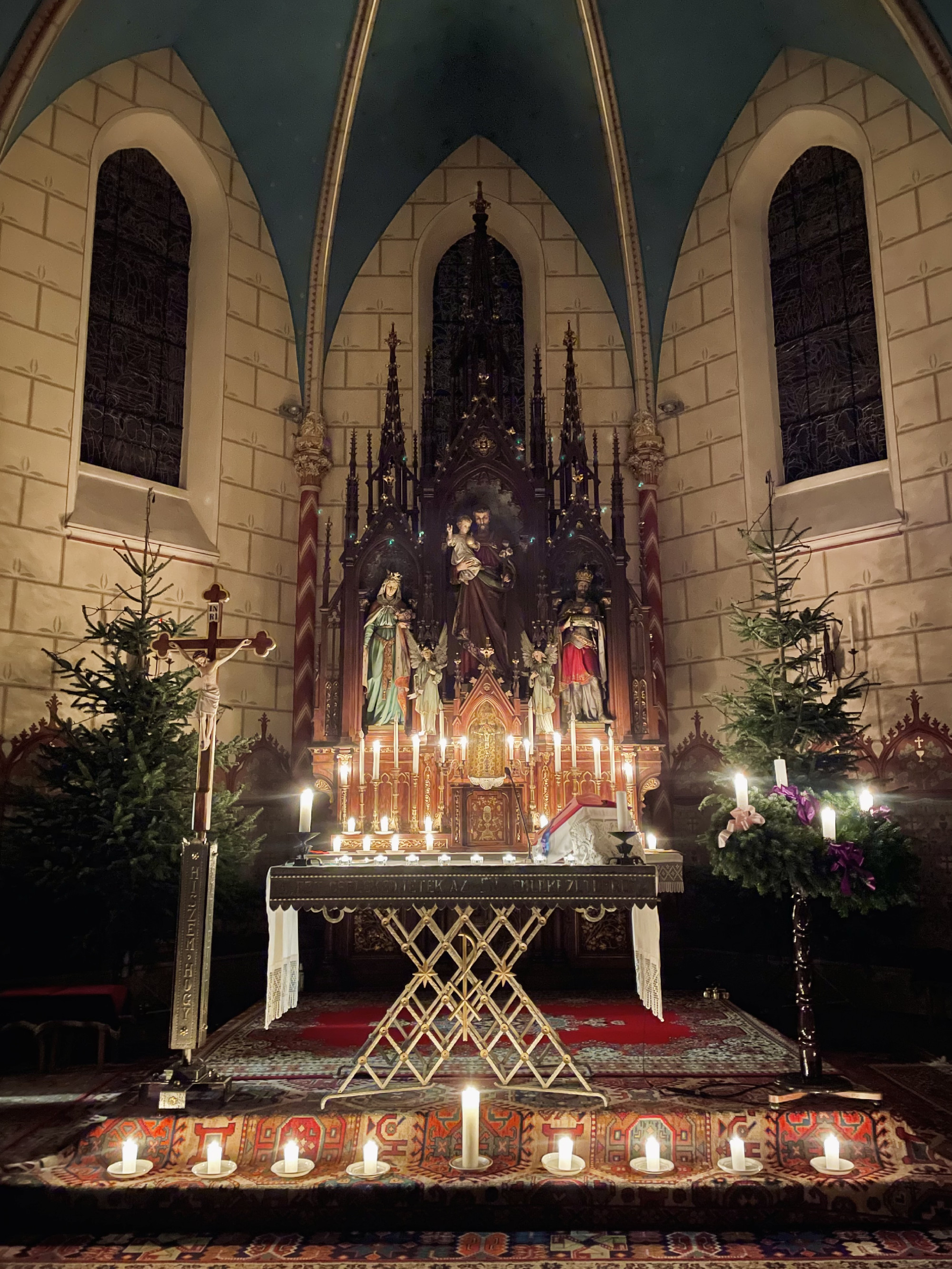 Advent – a csend és a hiedelmek, népszokások ideje