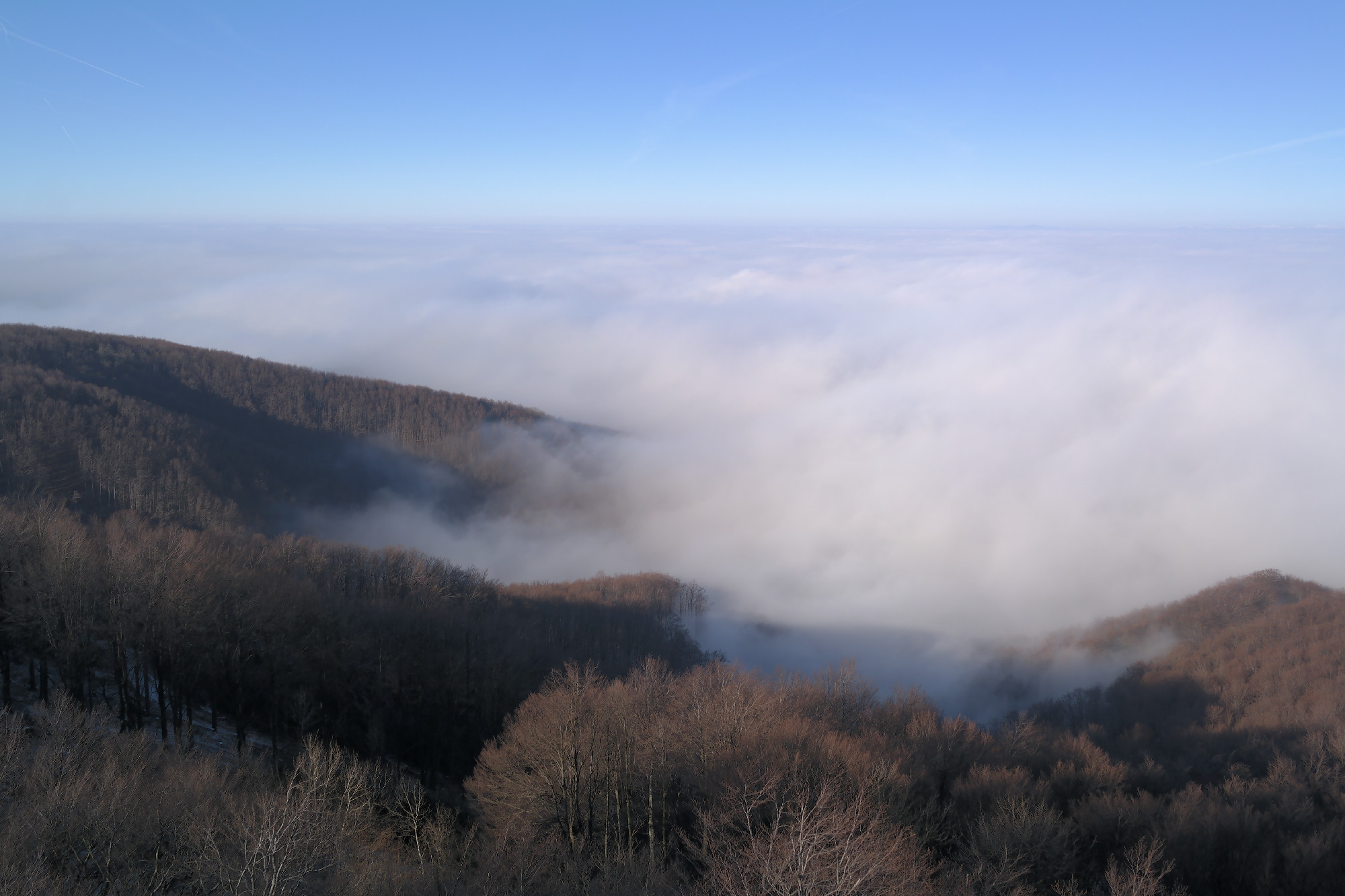 Szürkeségből a napfénybe avagy mi van a felhők felett?