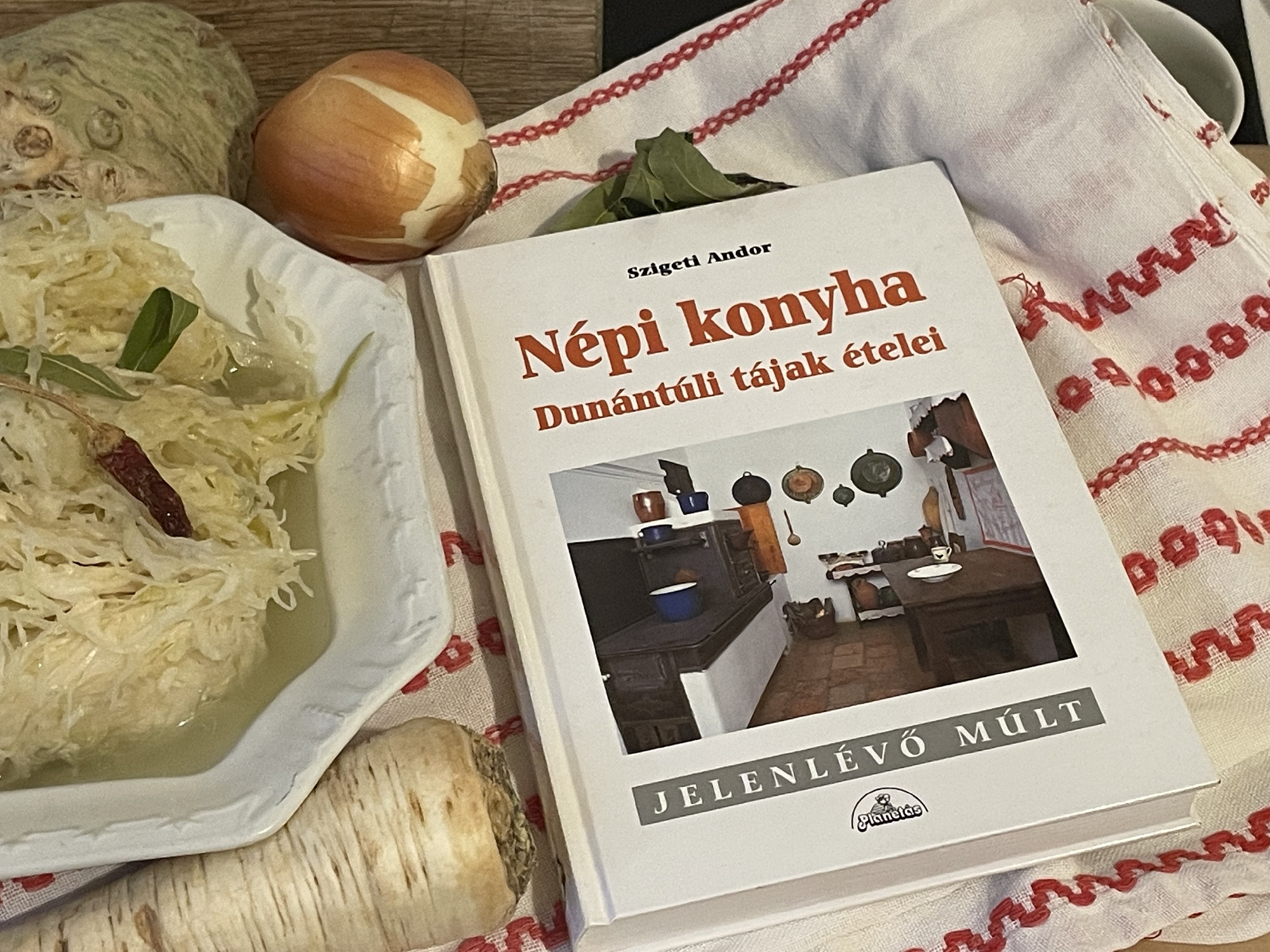 A pöcsmácsiktól a peszmeges rétesig