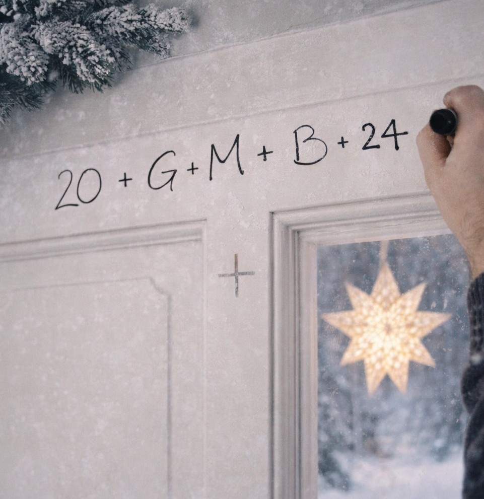 Vízkereszt, a ház megszentelése és a tömjén védelmező füstje