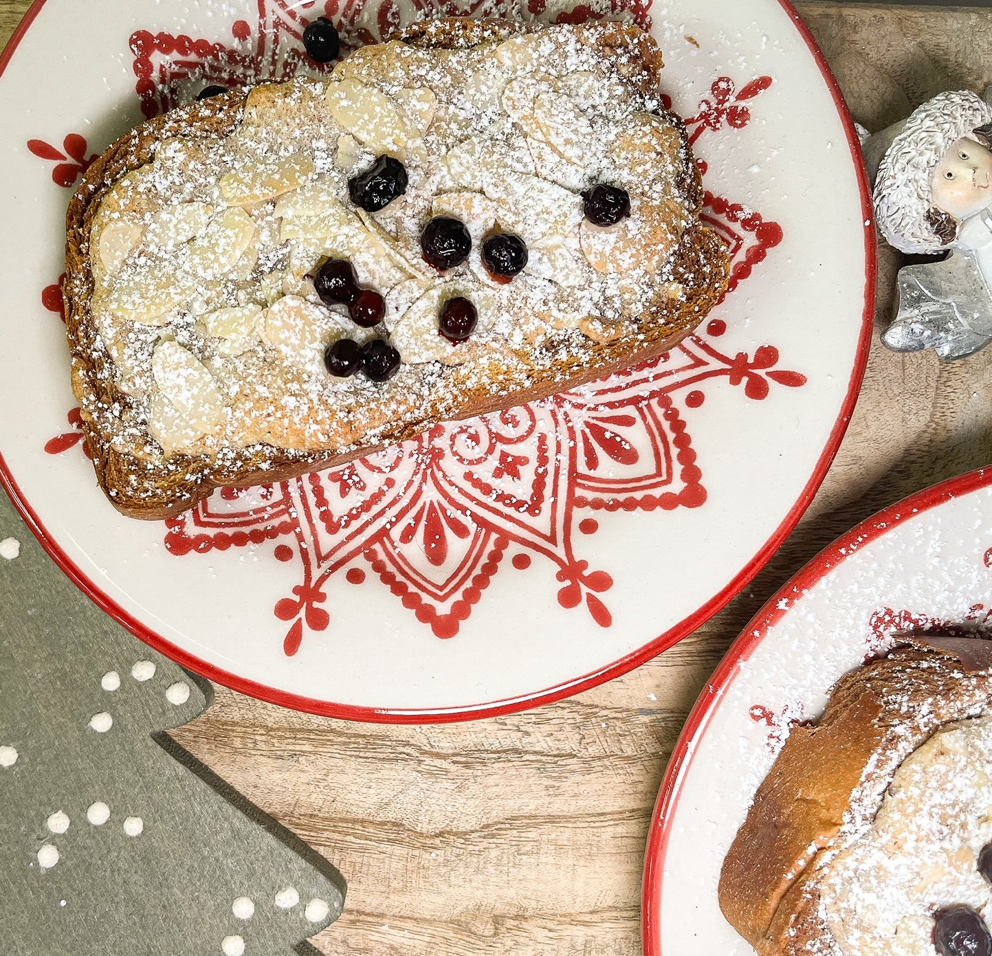 Mandulakrémes kalácsszeletek, avagy bostock