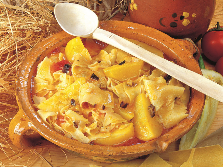 Slambuc vagy öreglebbencs, öhön vagy öhöm, te hogy ismered?