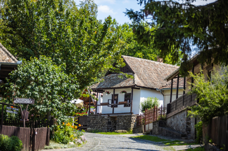 A magyar kultúra nyomában