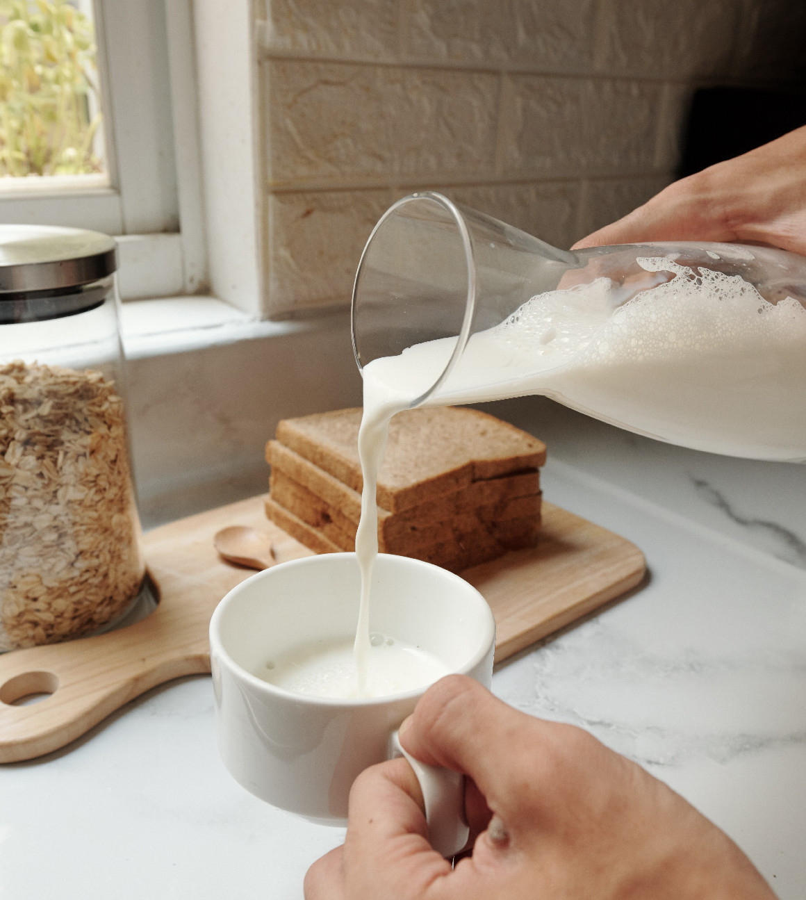 A tej helye a konyhában: természetes, megszokott, nélkülözhetetlen