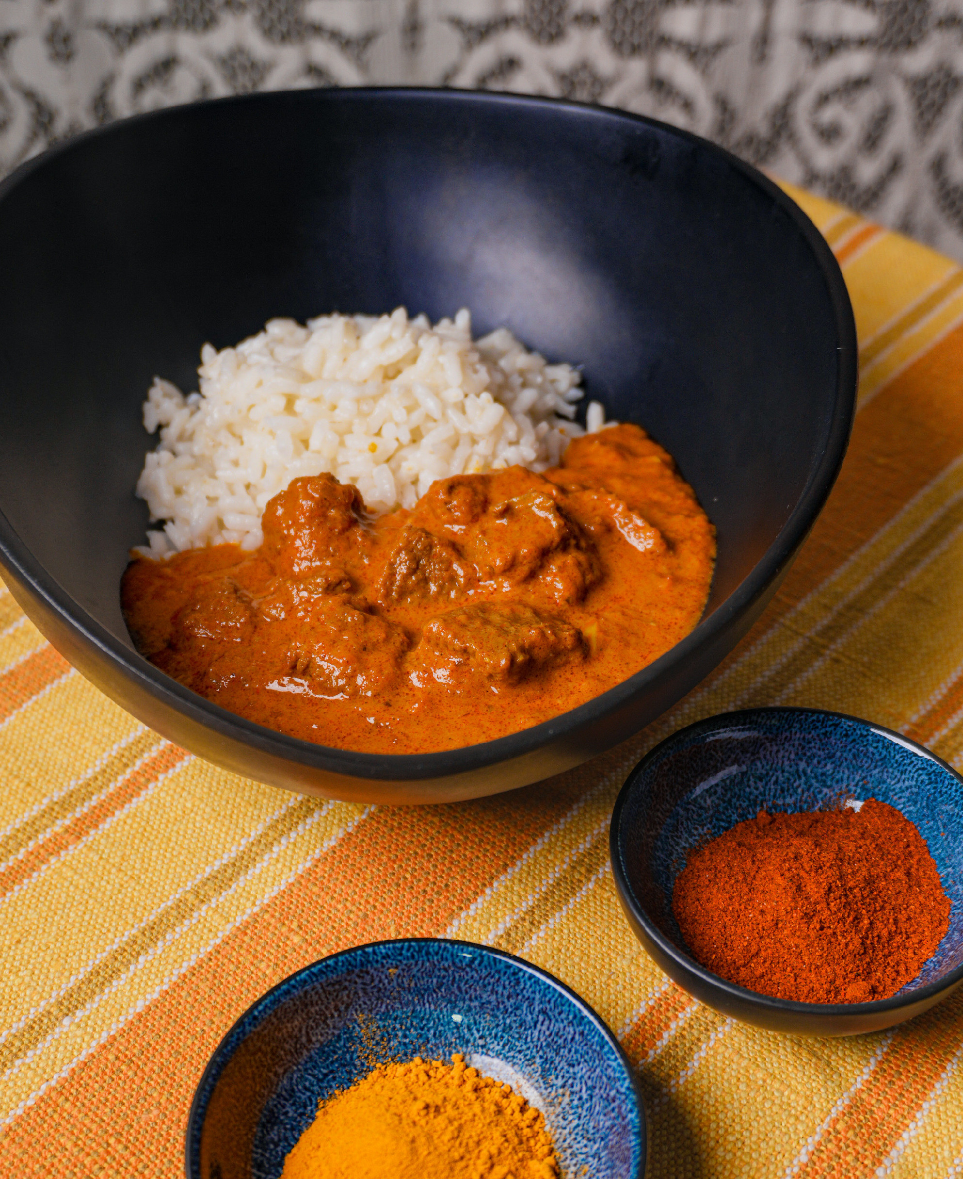 Szürkemarha curry mártással