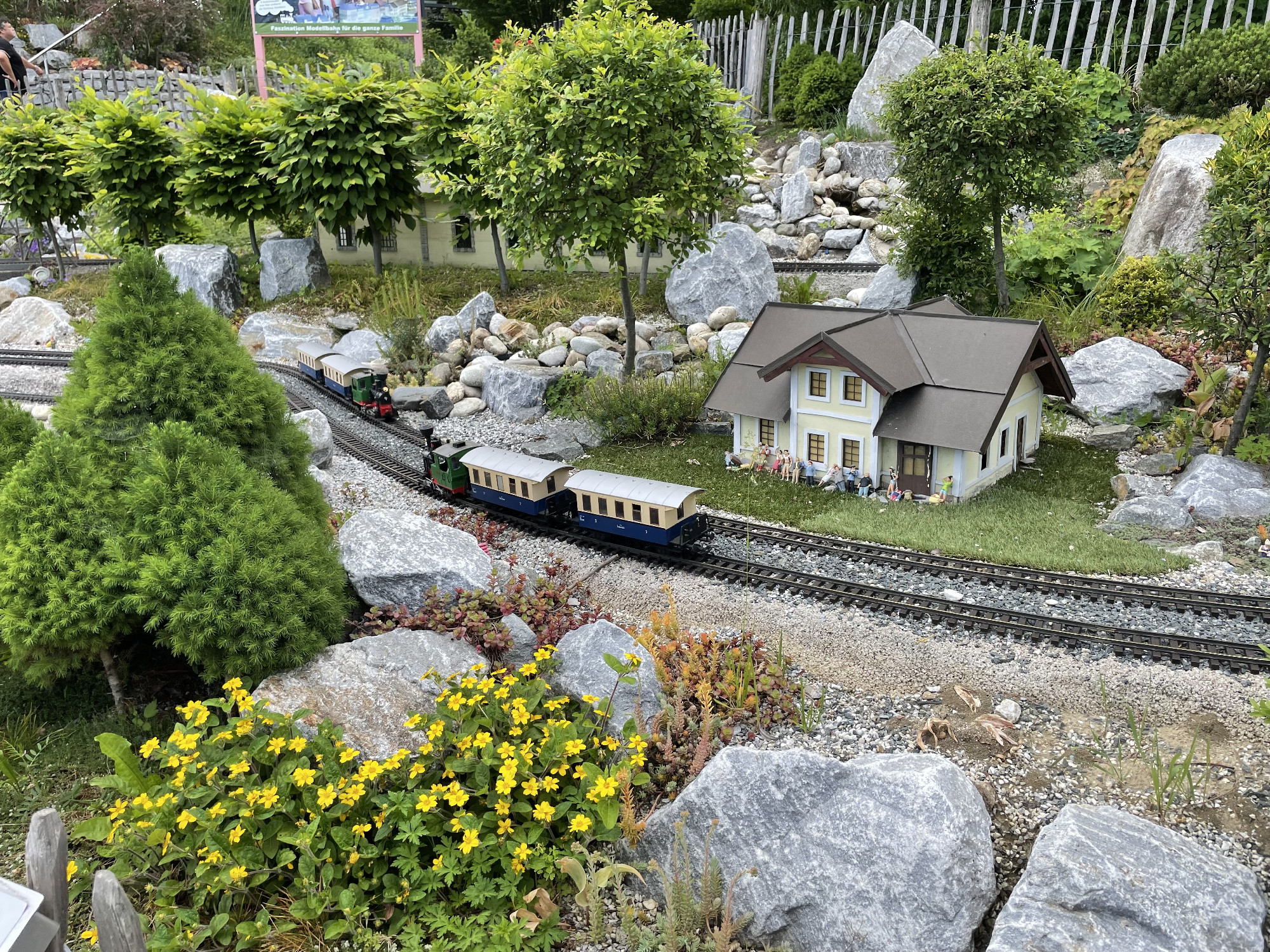 Miért épít valaki kerti vasutat? 