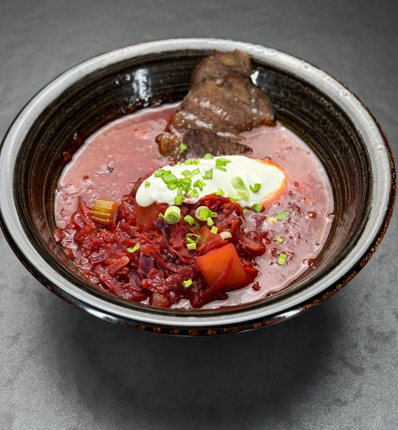 Borscs marhapofával