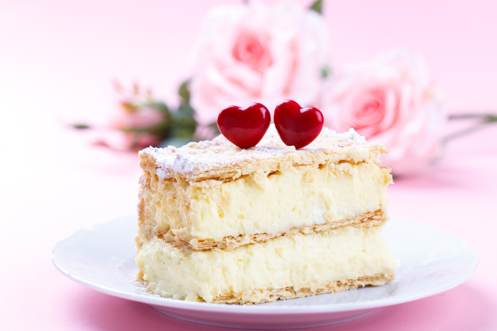 Mille feuille cake with vanilla cream