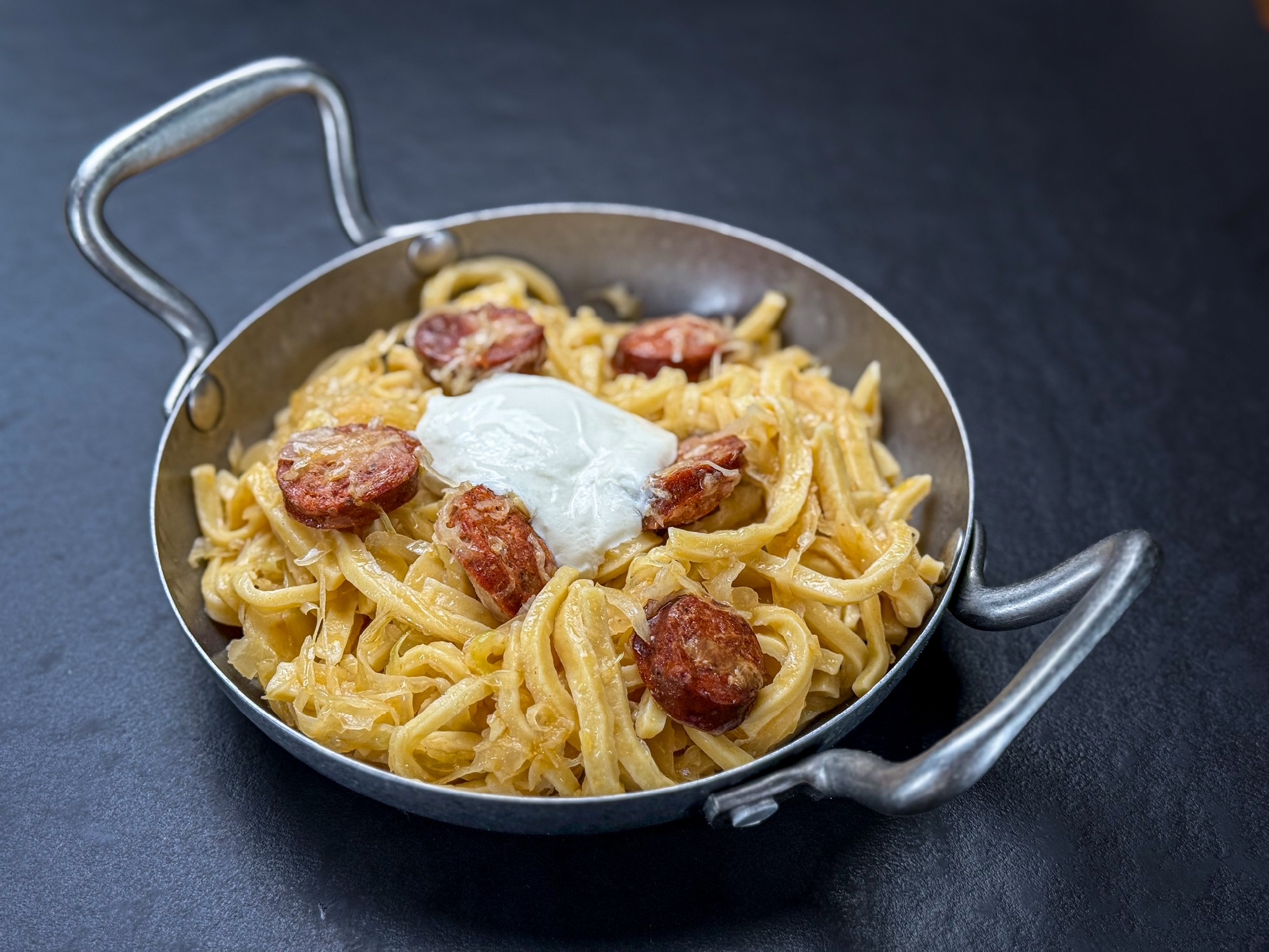 Savanyú káposztás tészta