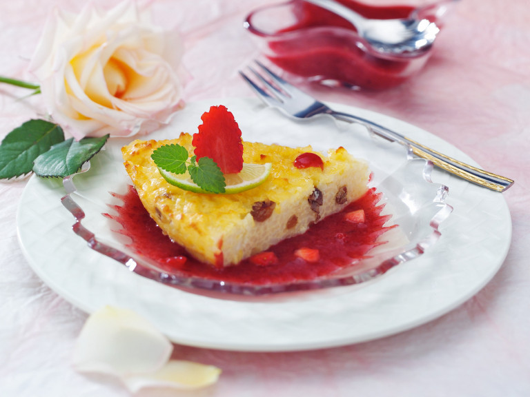 Rizsfelfújt mazsolával, rizskoch málnaszörppel, rizskók lekvárral