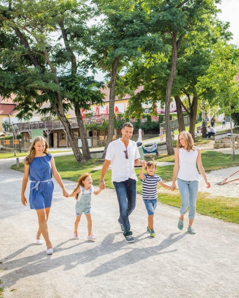 Fenség, májusban Schloss Hof új életre kel!