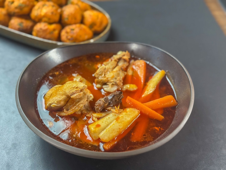 Magyarpolányi csirkebecsinált leves