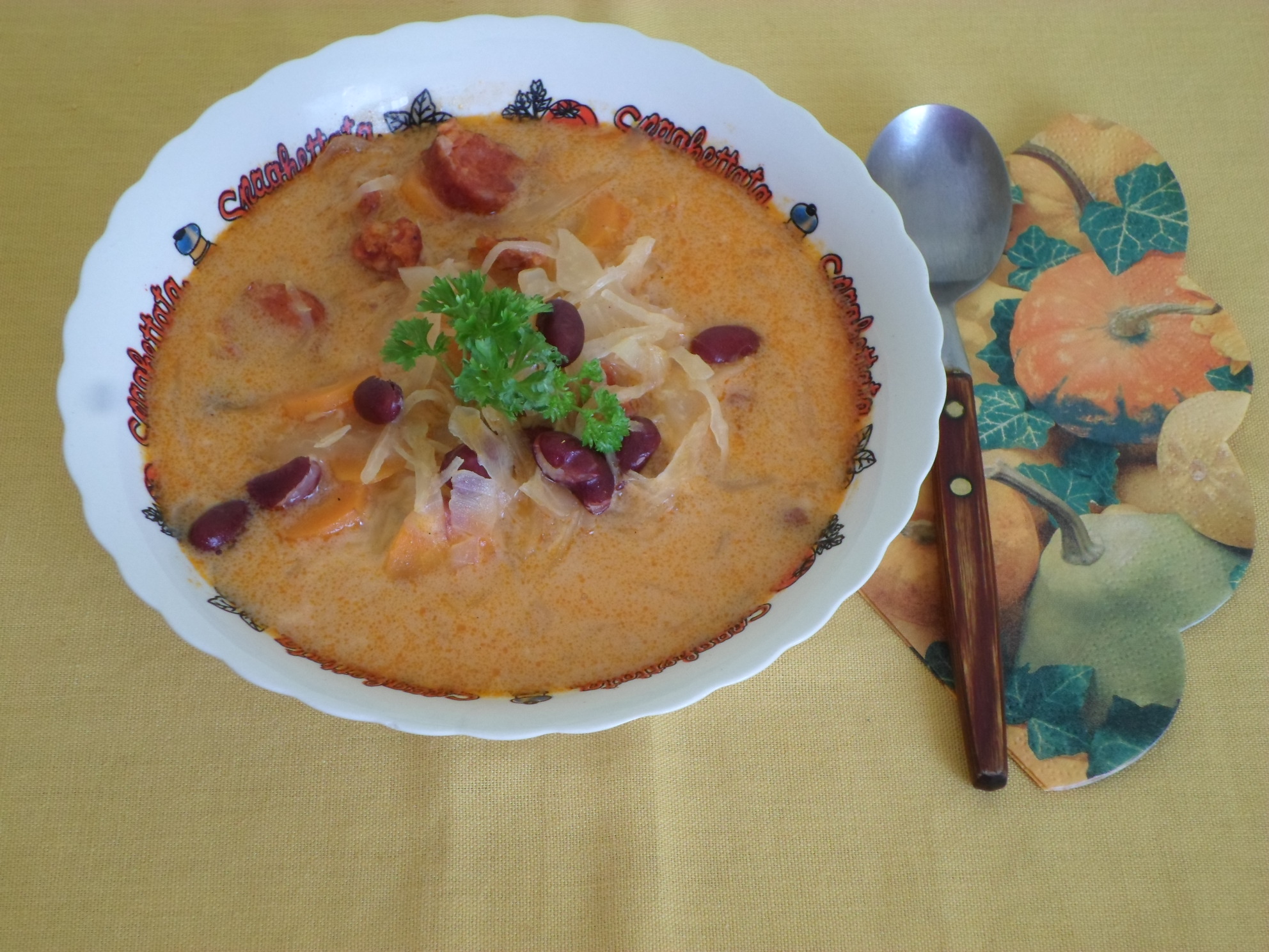 Zöldséges-babos káposztaleves