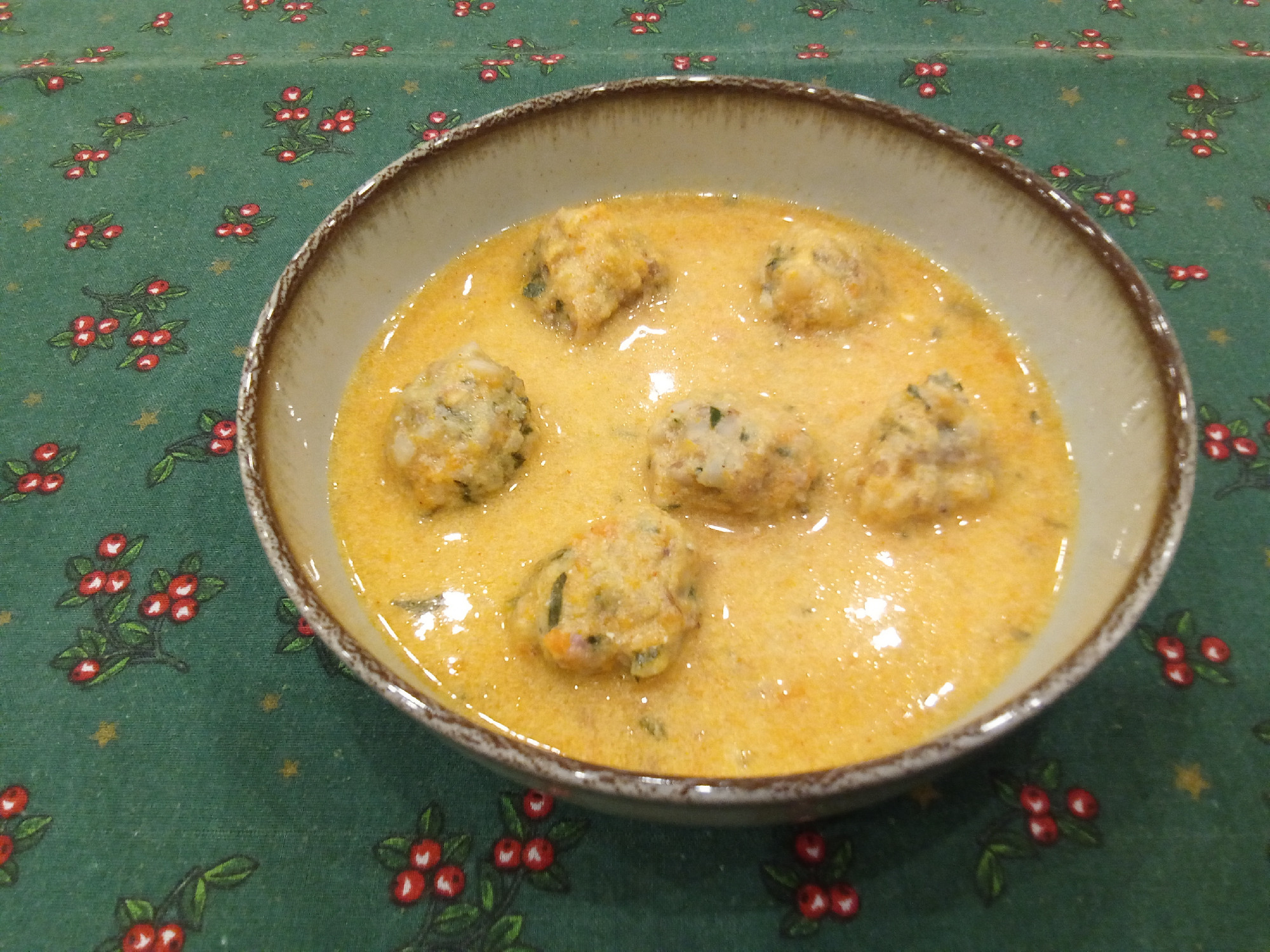 Hajdinagombóc leves