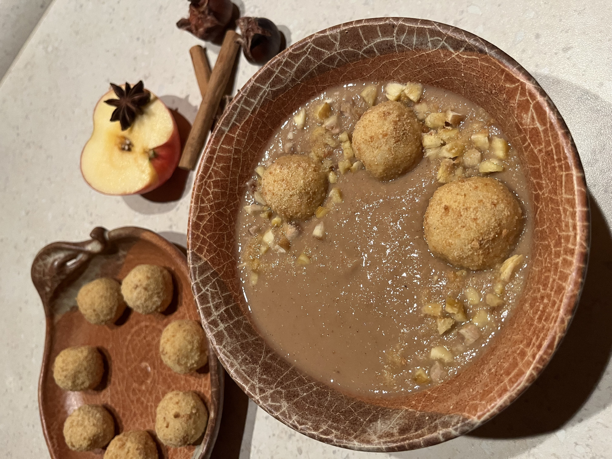 Gesztenyekrémleves kölesgombóccal, glutén-, és laktózmentesen