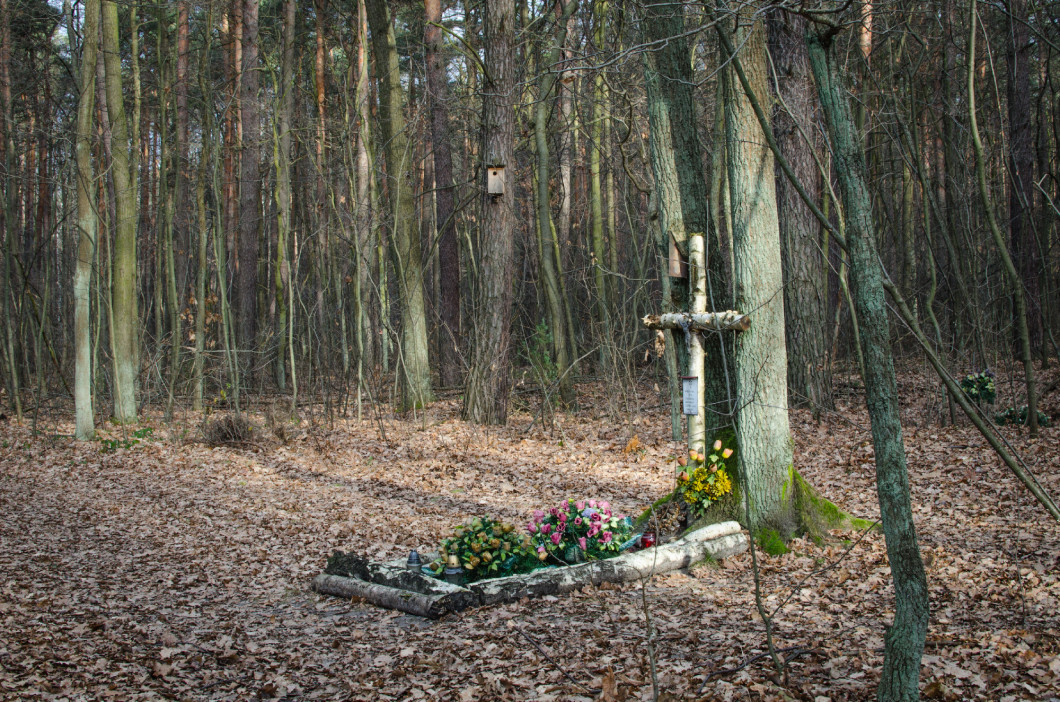 Tomb of the Unknown Person
