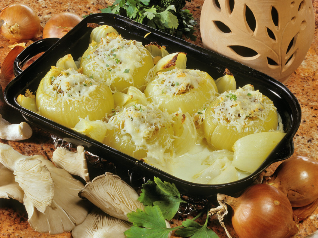 toltott-hagyma-receptek