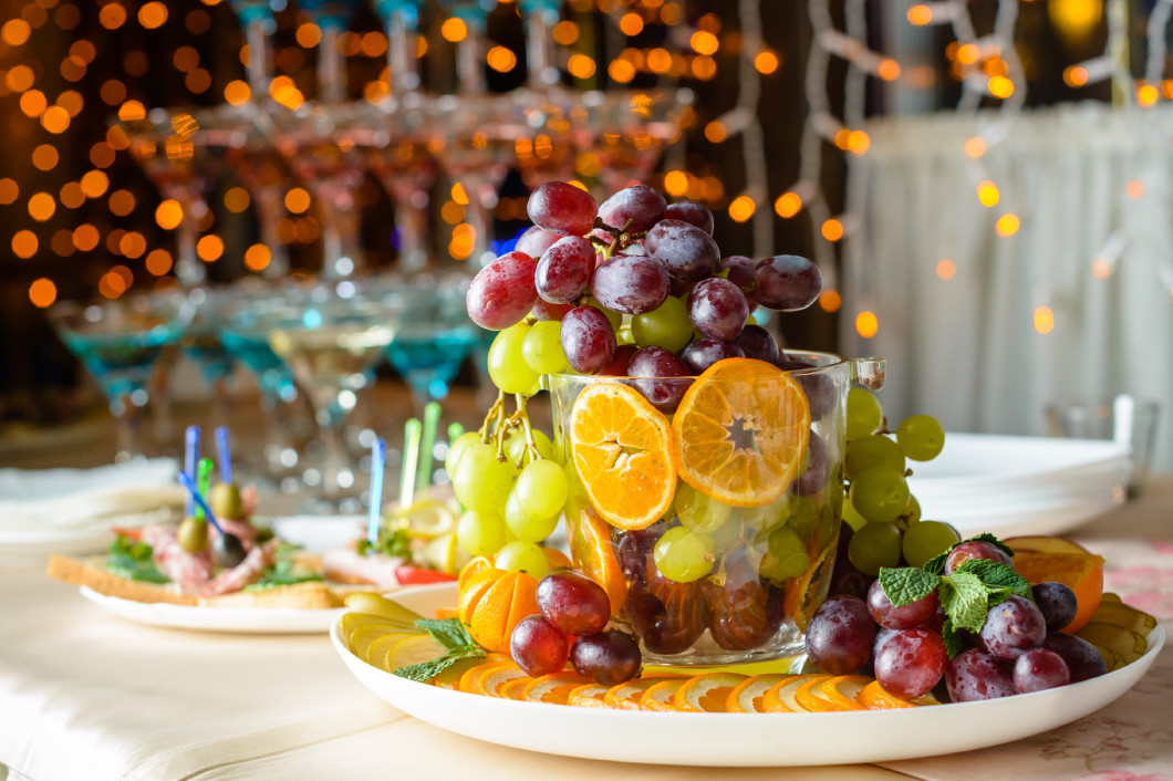 Plate with different fruits at furshet