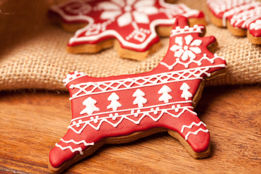 close up gingebread cookies